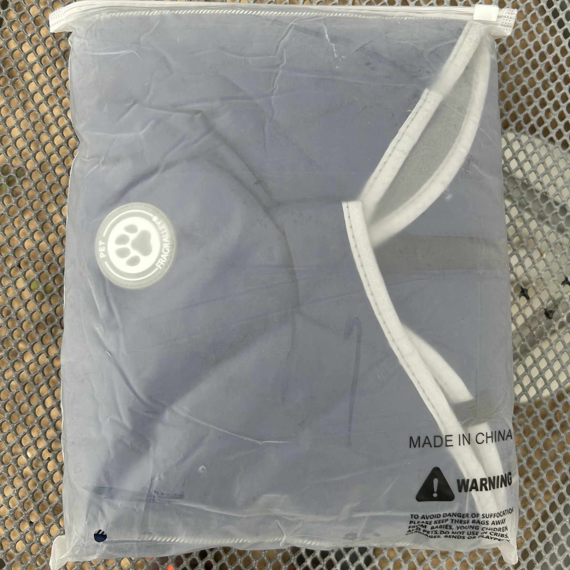 Fragralley Waterproof/Windproof Insulated Dog Winter Reflective Coat Size XL NEW
