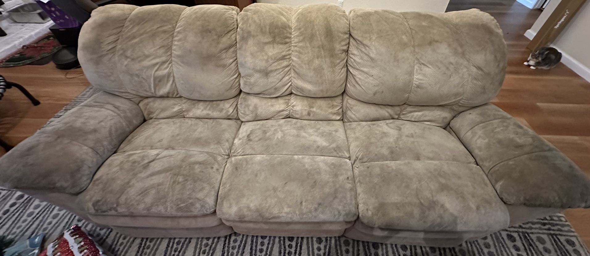 COUCH - Free Beige Reclining Couch