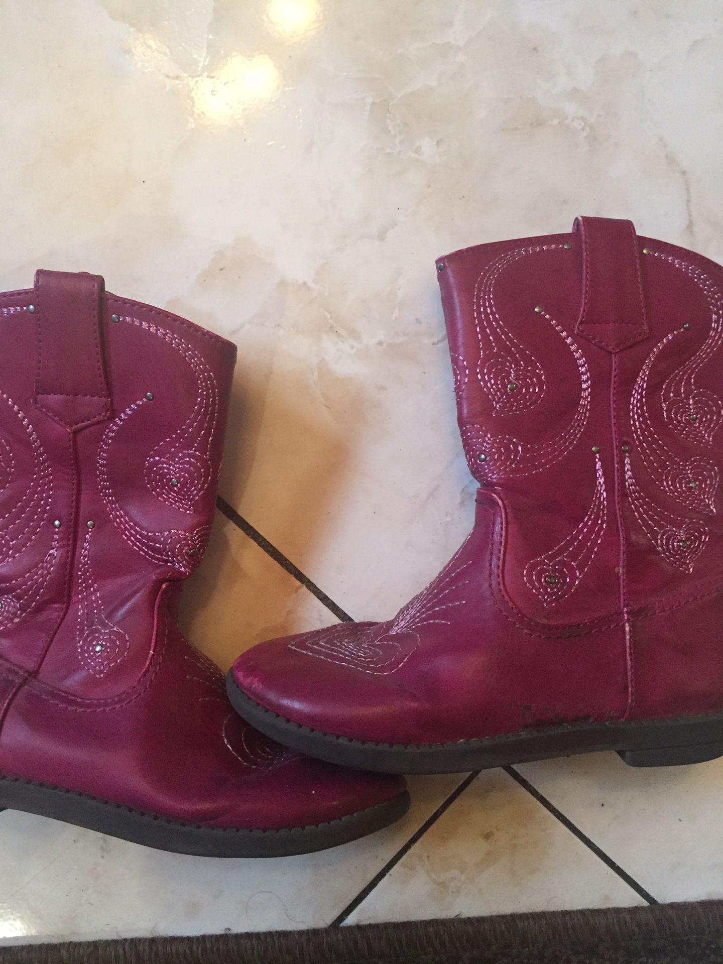 Girls pink boots size 11 toddler