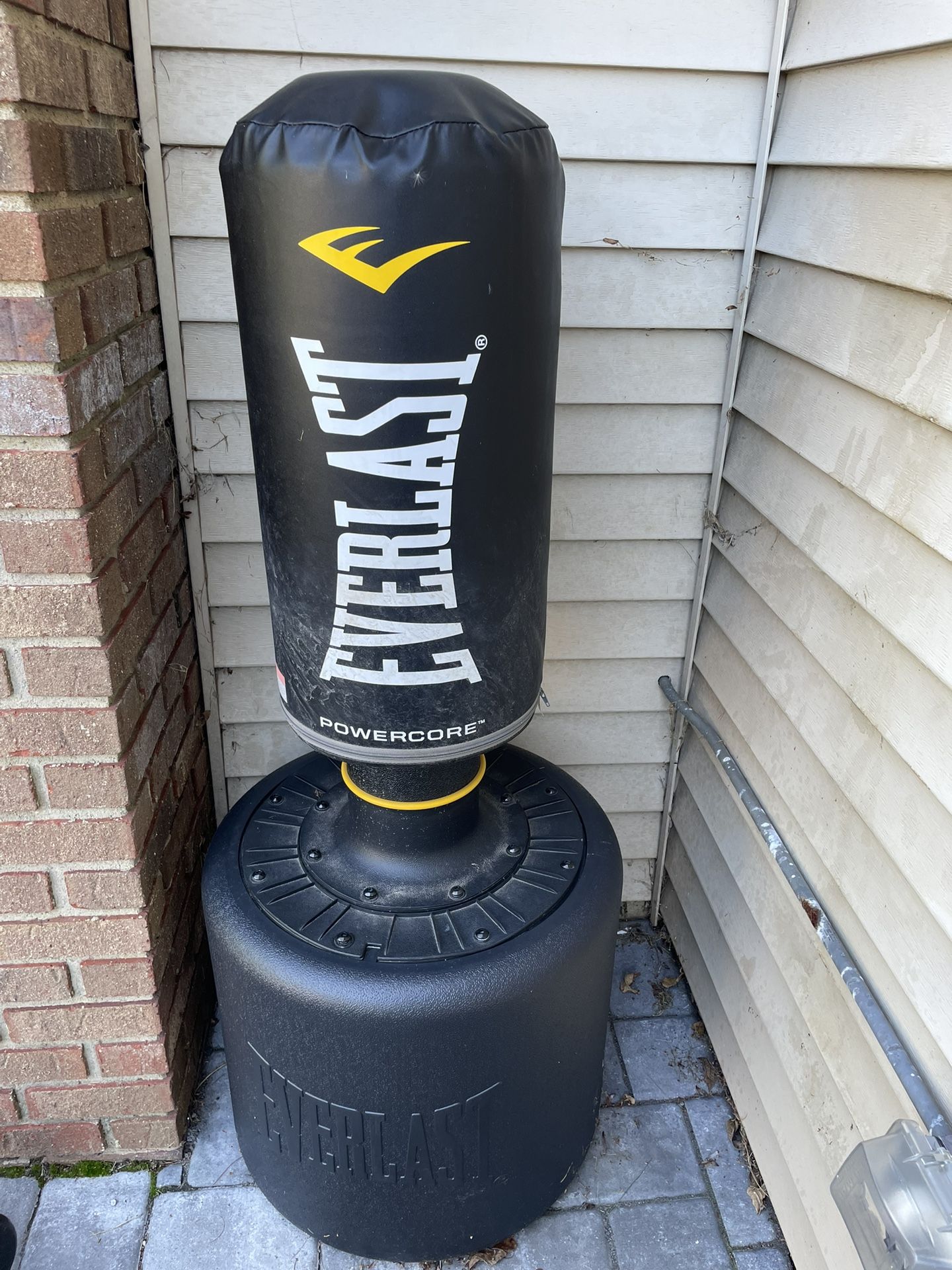 Everlast Powercore Free Standing Indoor Rounded Heavy Duty Fitness Training Punching Bag