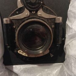 Vintage Camera Lens And Shutter 