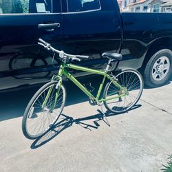 Schwinn Rigid-Frame Hybrid / Commuter Bike