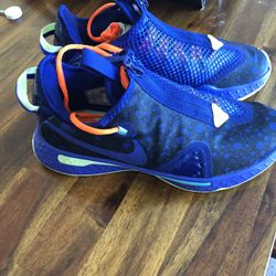 Nike PG 4 Gatorade. ——— Size 7