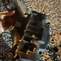 2012 G37 Passenger Air Intake