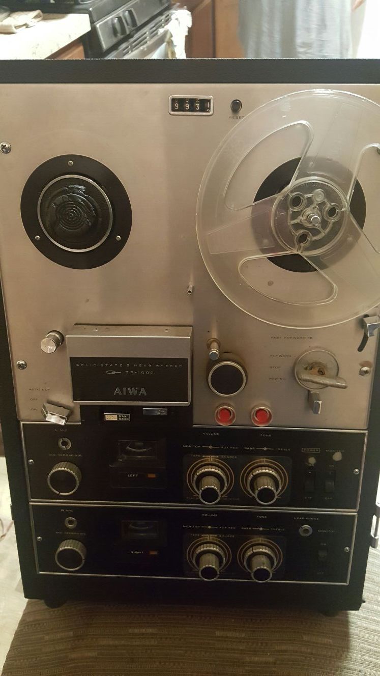 Aiwa reel to reel TP-1006