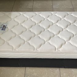 Twin Size Sponge Mattress 