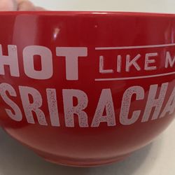 LARGE RAMEN NOODLE SRIRACHA BOWL