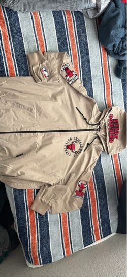 Chicago bulls windbreaker