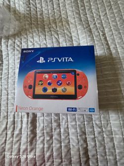 2000 ps vita console in box