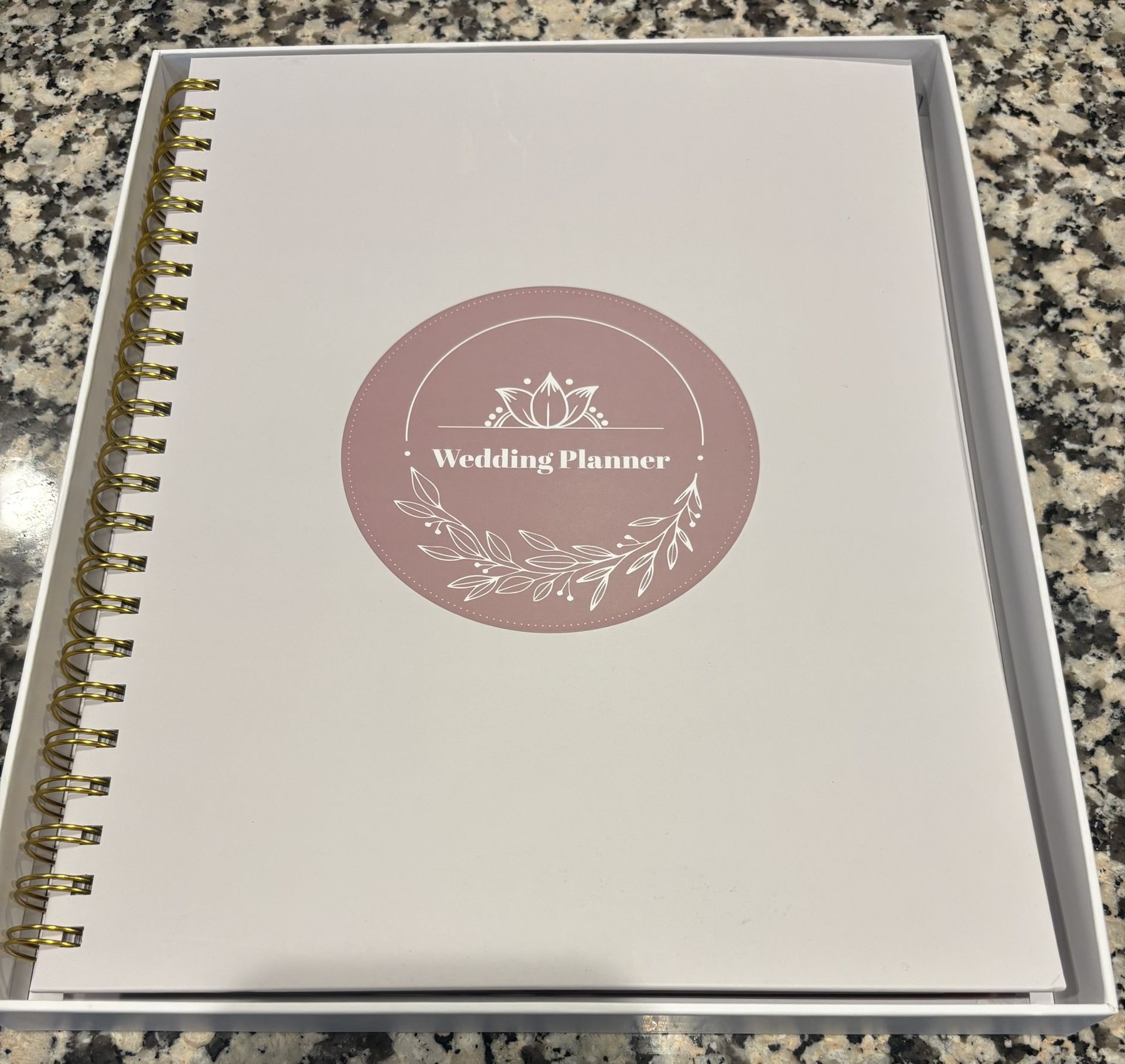 Keepsake Spiral Wire Wedding Planner Book and Organizer New in Box . 12” x 10”