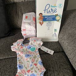 New Born/ Preemie Clothes , 3 Pack Wipes, Box New Born Diapers 