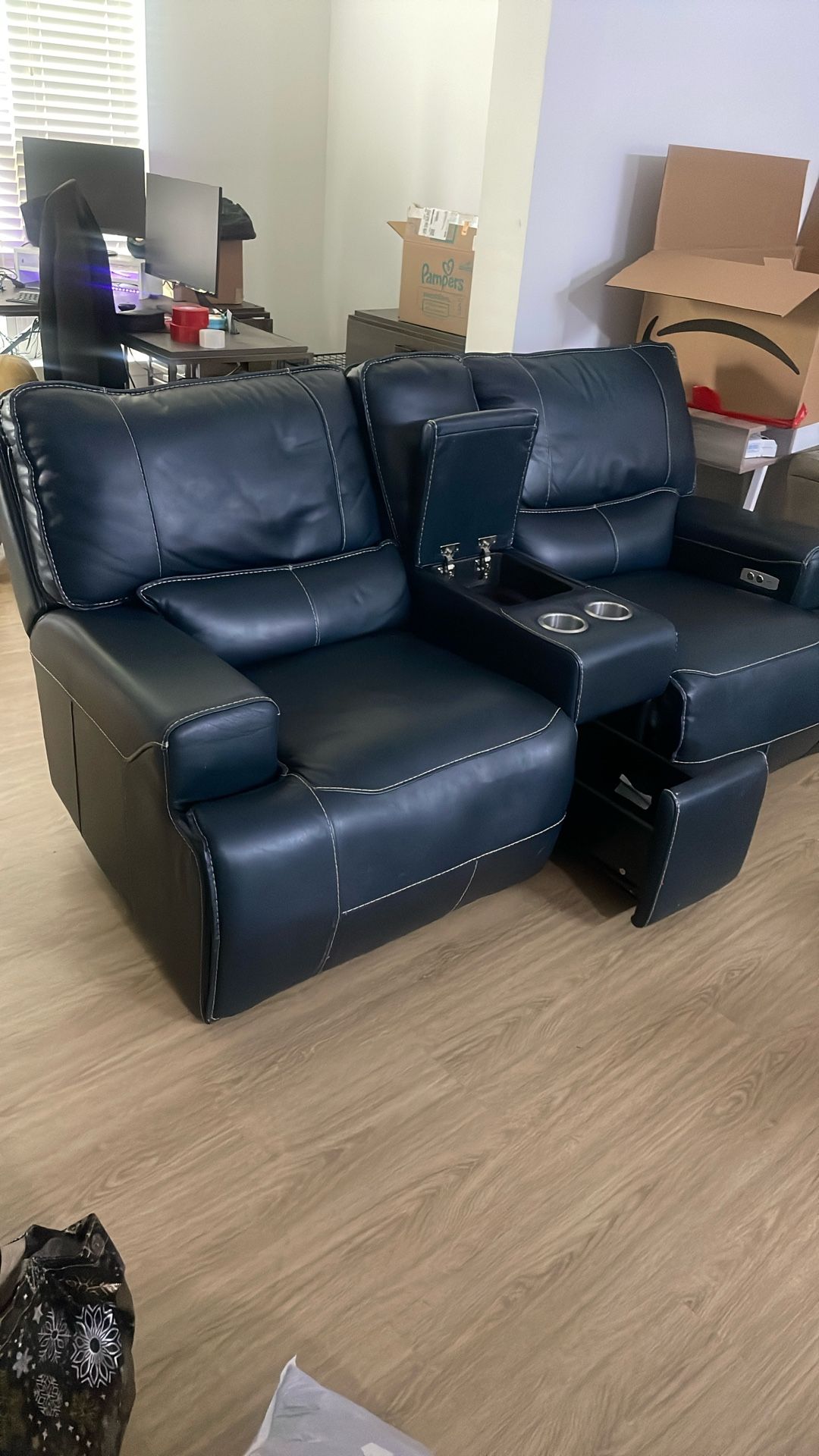 Power Recliner Love Seat