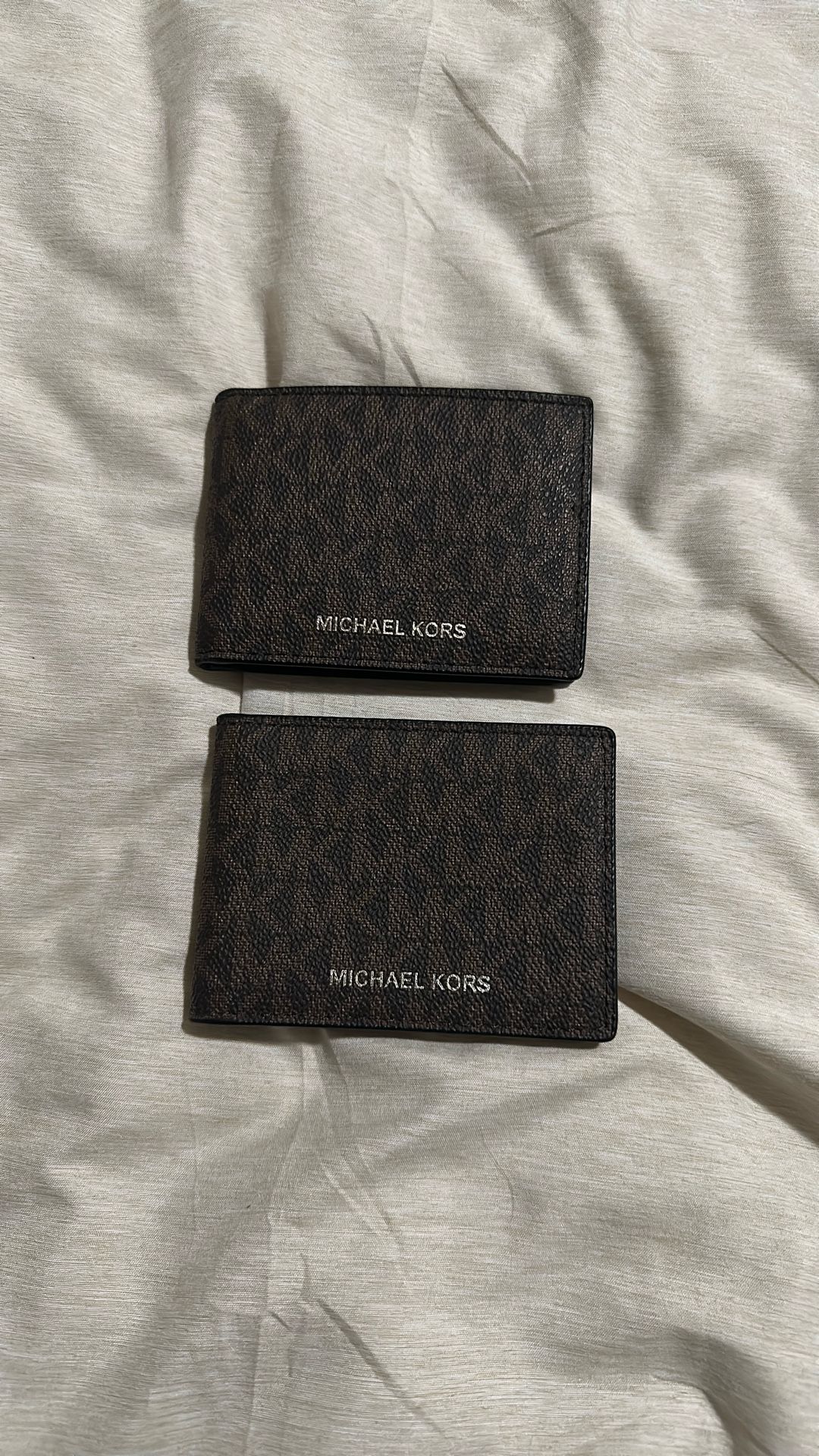 Michael Kors Mini Wallet