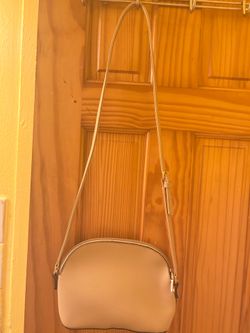 Women’s Purse Pick Up Only