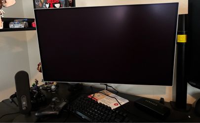 Samsung Odyssey OLED G6 27” Gaming Monitor  360Hz