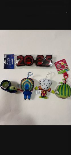 KIDS TOYS. MASKED SINGERS THE PRINCE + PEACOCK. COCOMELON SQUISHY KEY CHAIN. WILD REPUBLIC SNAKE. 2025 PLASTIC EYE GLASSES
