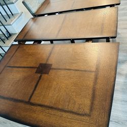 Extendable Dining Table And 4 Chairs 