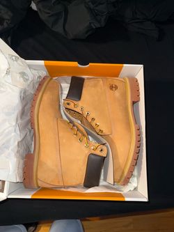 Timberland Size 12 (NEW)