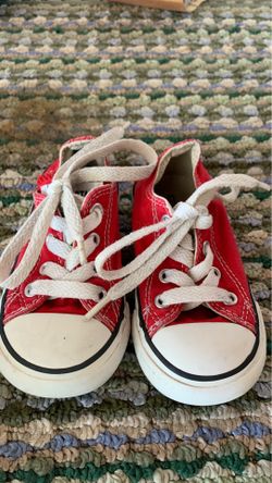 Converse size 6