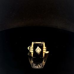 10k Men’s Ring with Black Stone