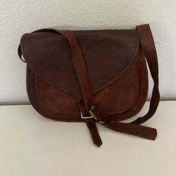 Leather Messenger Bag 