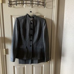 Set De Saco Y Falda Calvin Klein Color Negro Y Gris- Size 6 