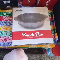 Panini Cookware Bundt Pan