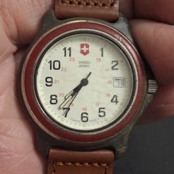 Vintage Swiss Army Brand Black Fabric & Brown Leather Strap Stainless Back Base Bezel, Water Resistant To 330 Ft