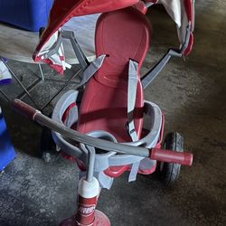 Radio Flyer 4-in-1 Stroll 'N Trike
