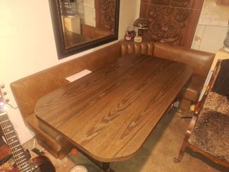 1970s Kithchen Diner Booth