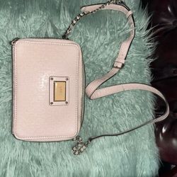 Guess Pocket Book Purse Handbag With Wallet 