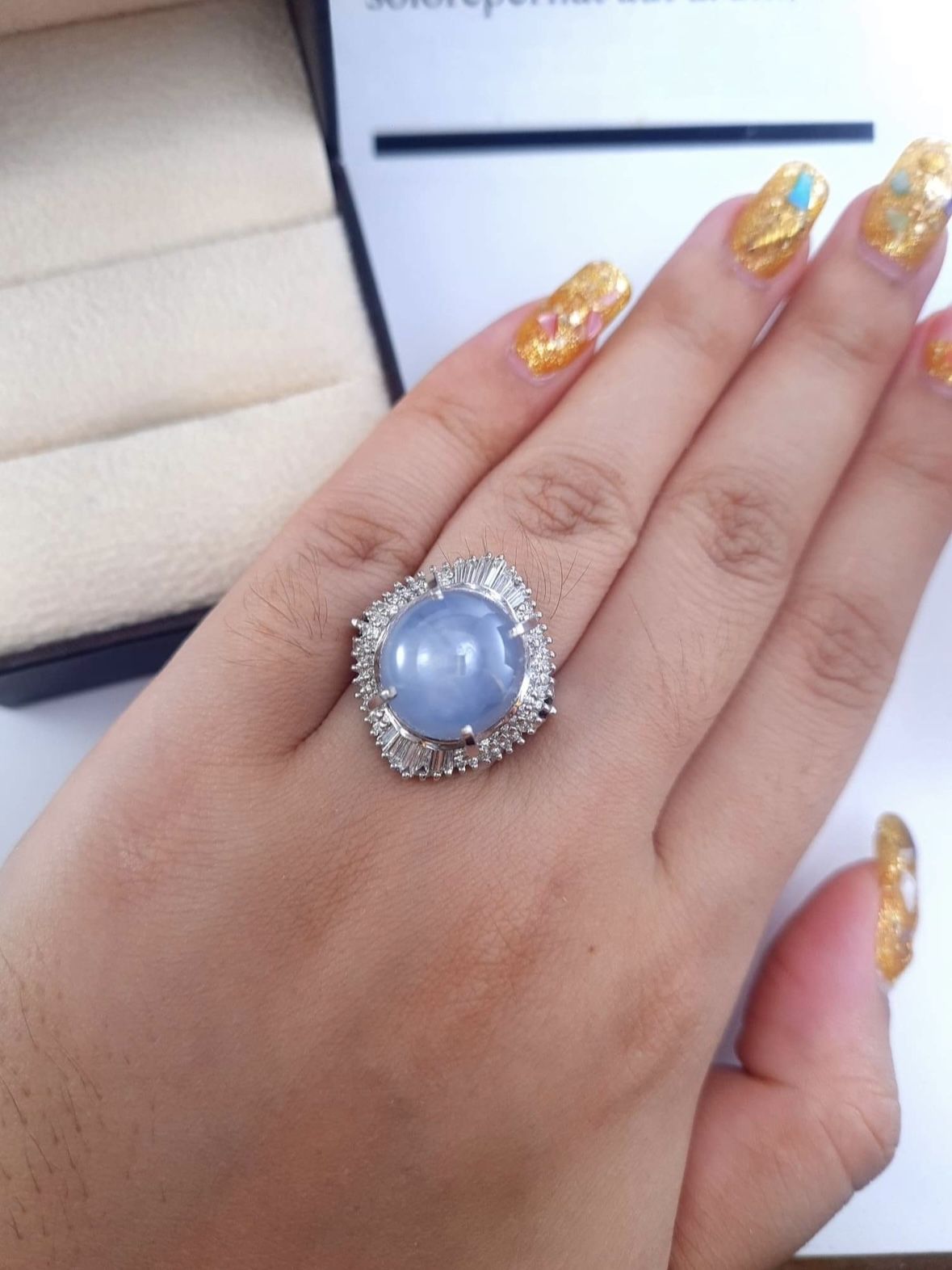 18.62 Karat Star Sapphire Cabochon