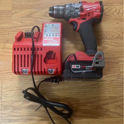 USED - Excellent Condition: Milwaukee M18 FUEL 1/2" Hammer Drill Kit (2904-22) w/ XC5.0 Battery & Ch