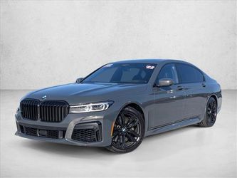 2022 BMW M760i