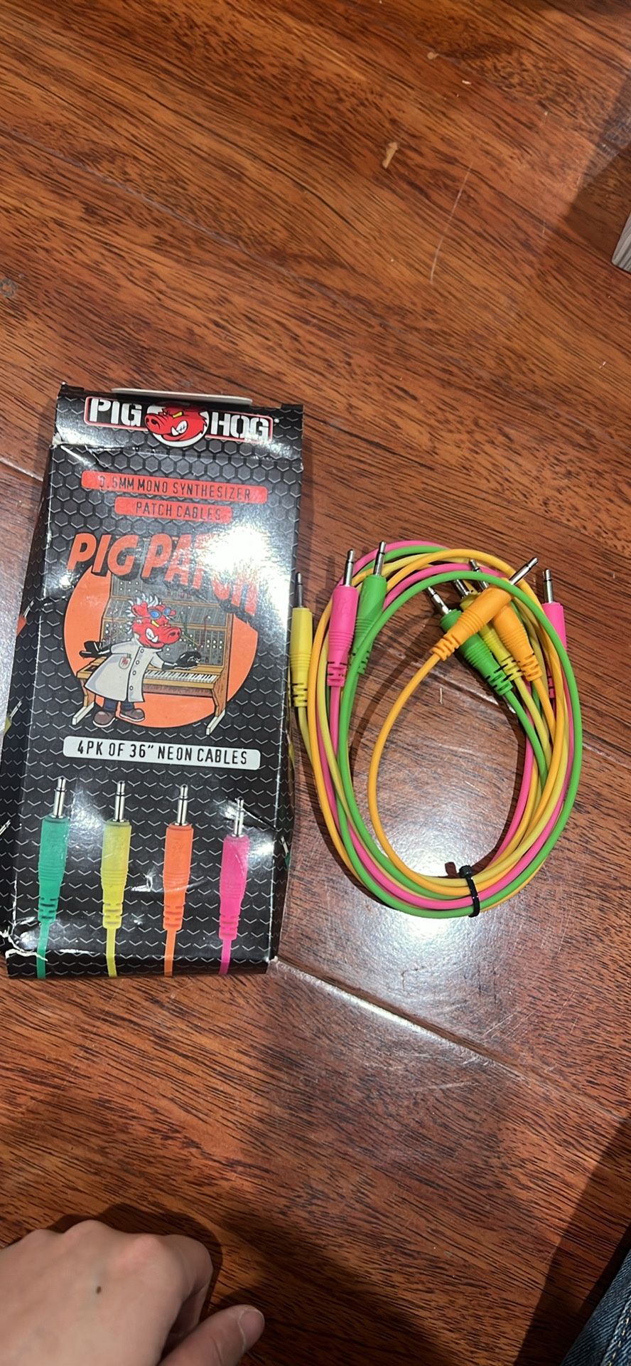 Pig Hog Pig Patch 3.5mm Mono Synthesizer Patch Cables, 4-Pack of 36 Pig Hog Pig Patch 3.5Neon Cables