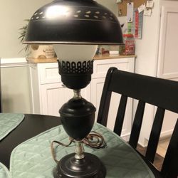 Primitive Country Electric Lamp