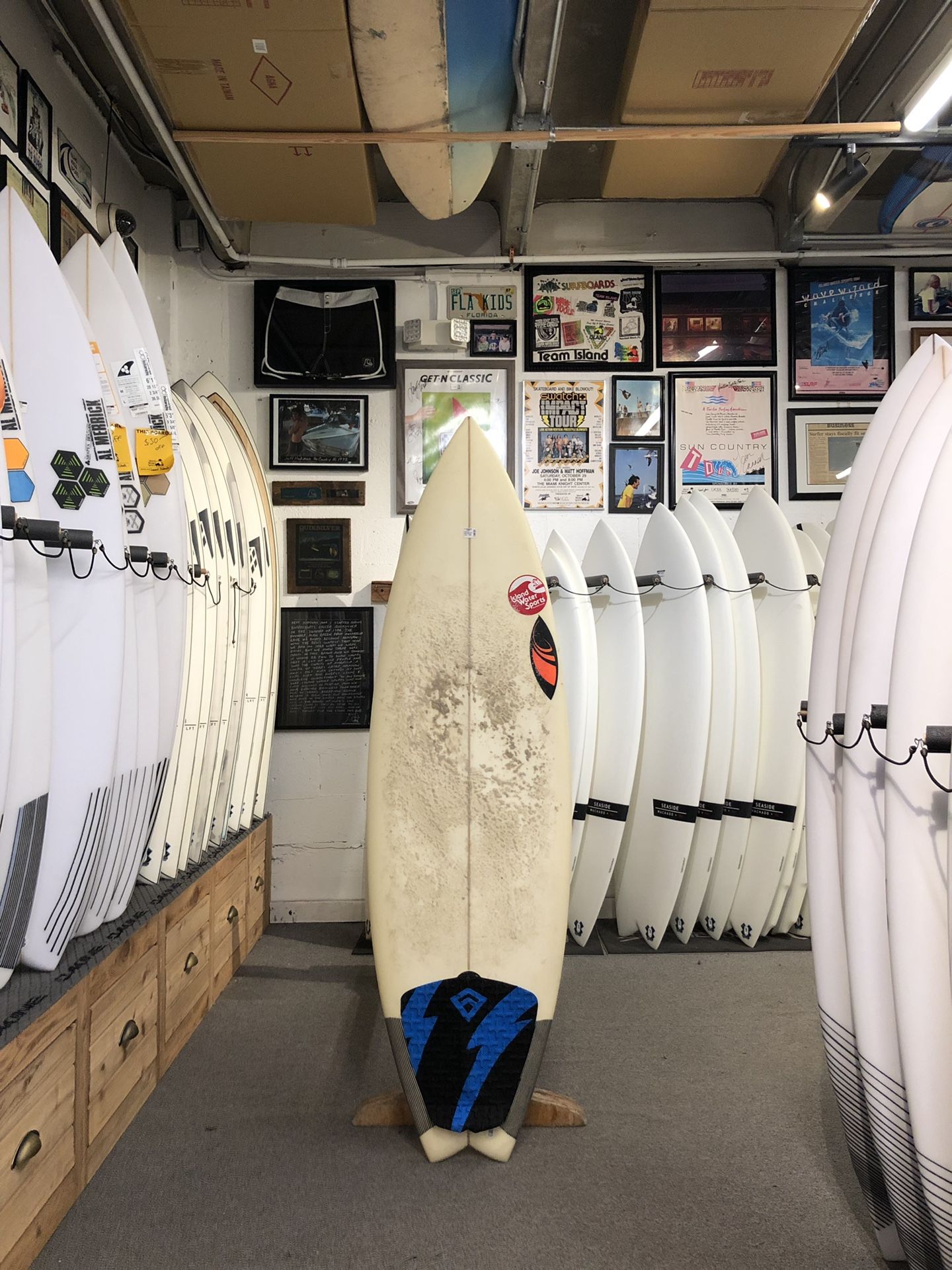 5’9” Sharp Eye Disco Surfboard; Used