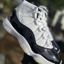 Jordan 11 Retro Gratitude