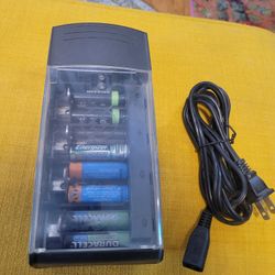 Rechargeable battery charging station