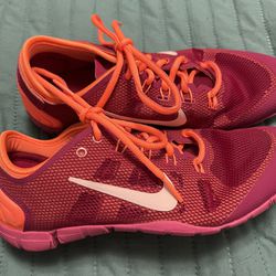 Nike Women 6.5M Pink And Orange Shoes