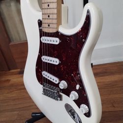 2003 Fender Standard Stratocaster MiM 3s