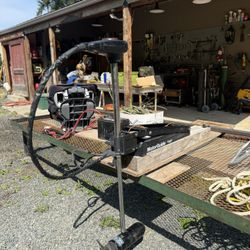 Motor Guide Gator Mount