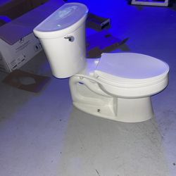 Kohler elongated toilet /3” flush