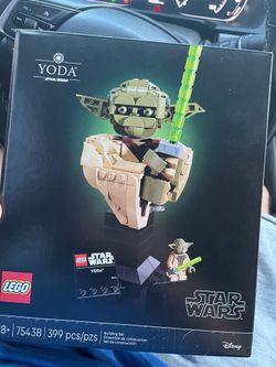 Yoda Lego set