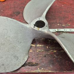 Boat propeller