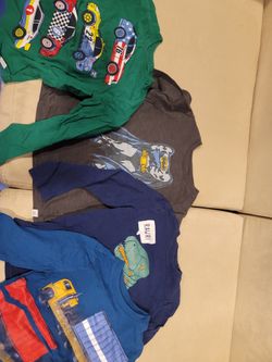 Gap Kids Clothes For Boys Size/year 4 (100% Cotton)