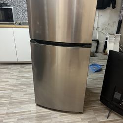 IKEA/ Frigidaire.     Fridge