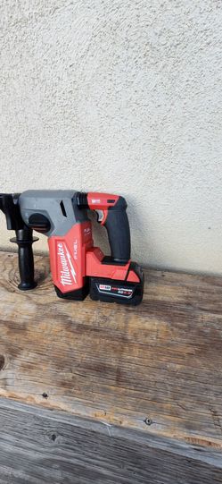 Milwaukee rotary hammer auto stop m18 fuel tool battery 5ah