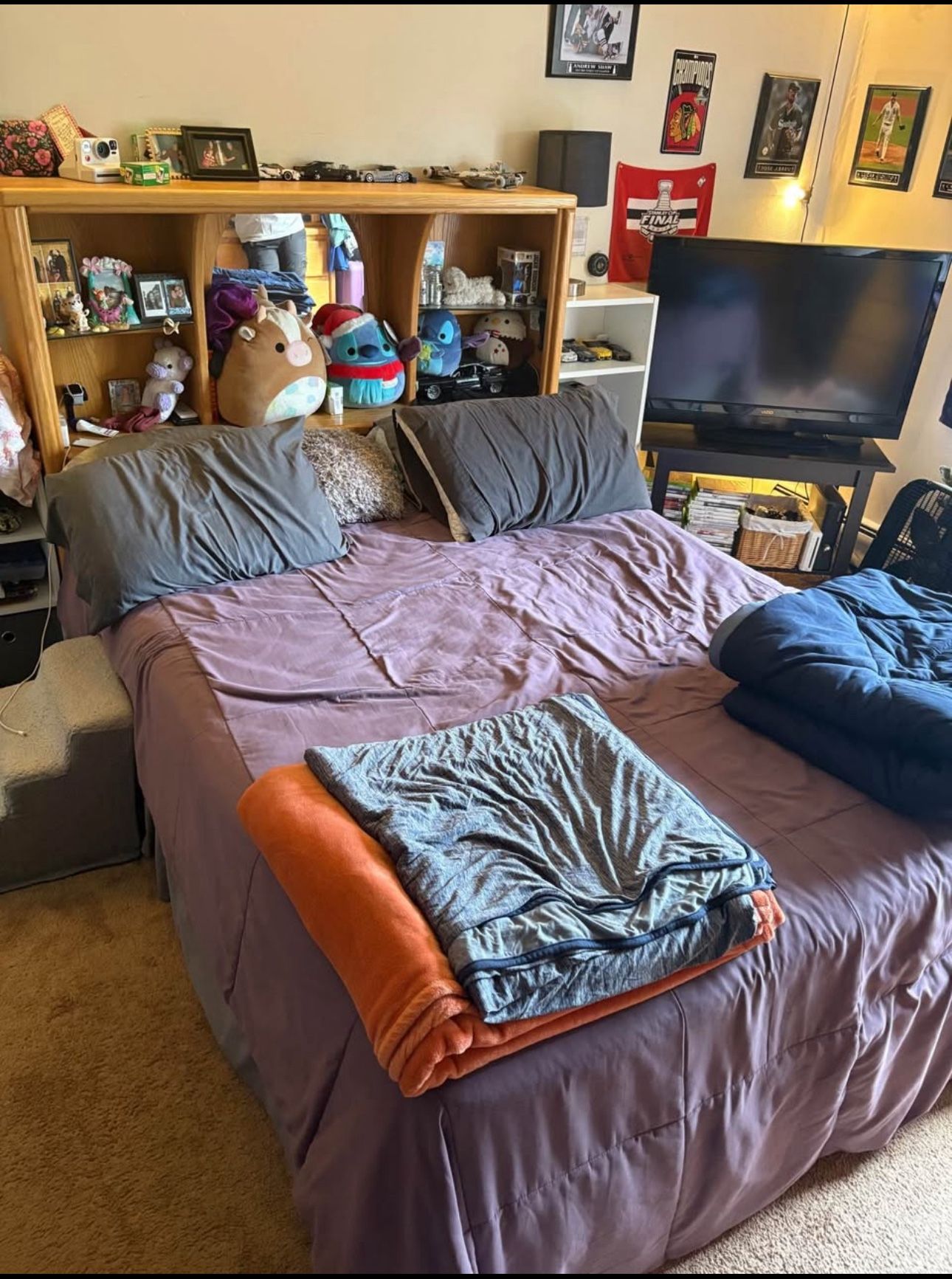 Queen Size Bed frame/ Dresser For Sale