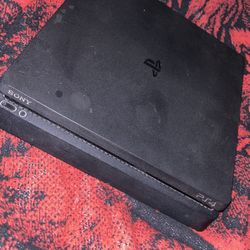 PS4 Slim